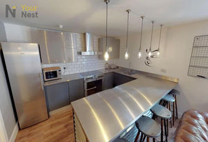 Photo 1- click for photo gallery